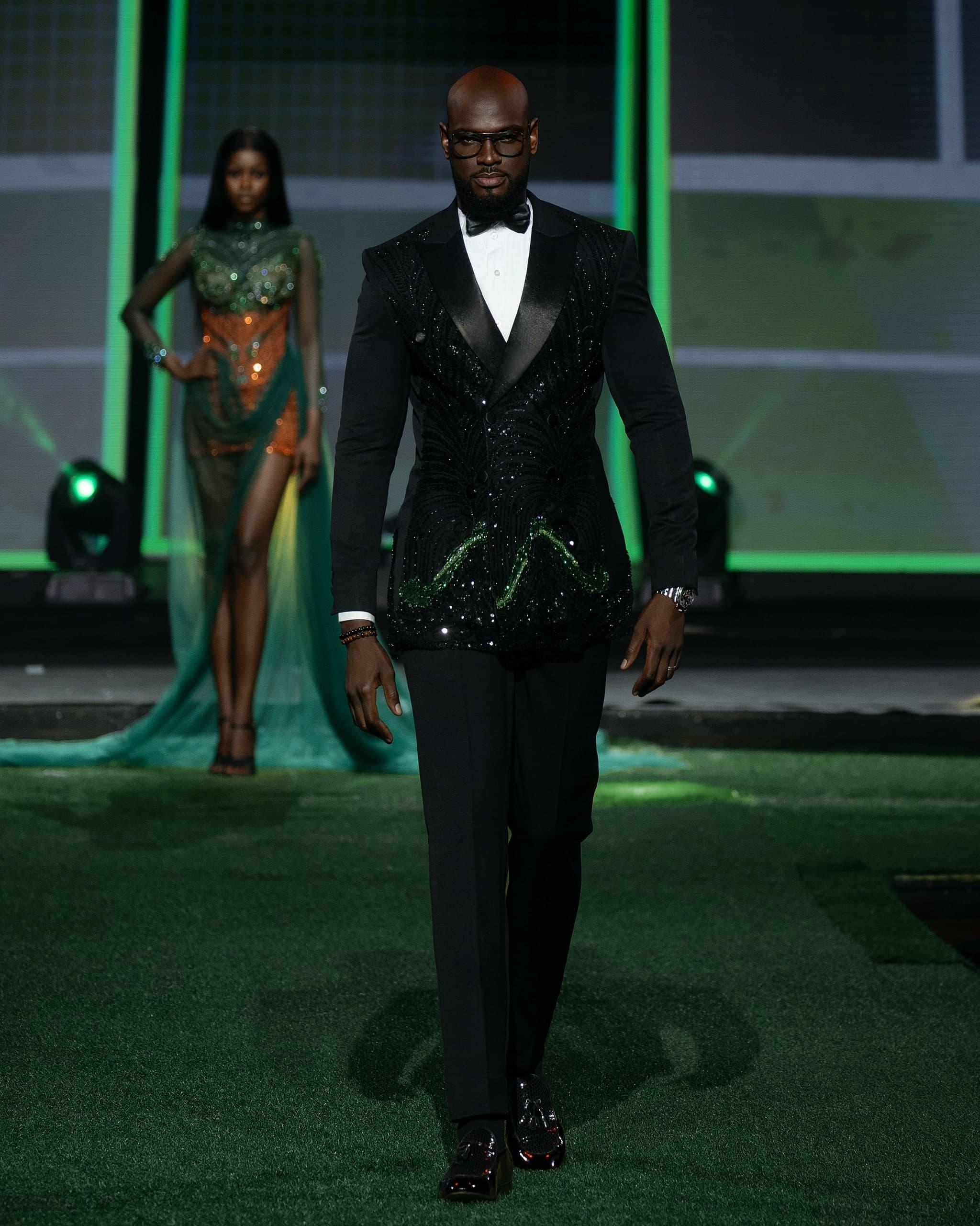 Costume et tenue de cérémonie homme Niamien — pièce 1